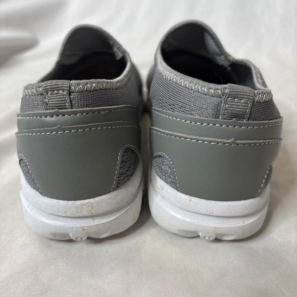 Propet Travelactiv Silver Gray Slip On Walking Sneaker Size‎ 7.5 W5104 Comfort